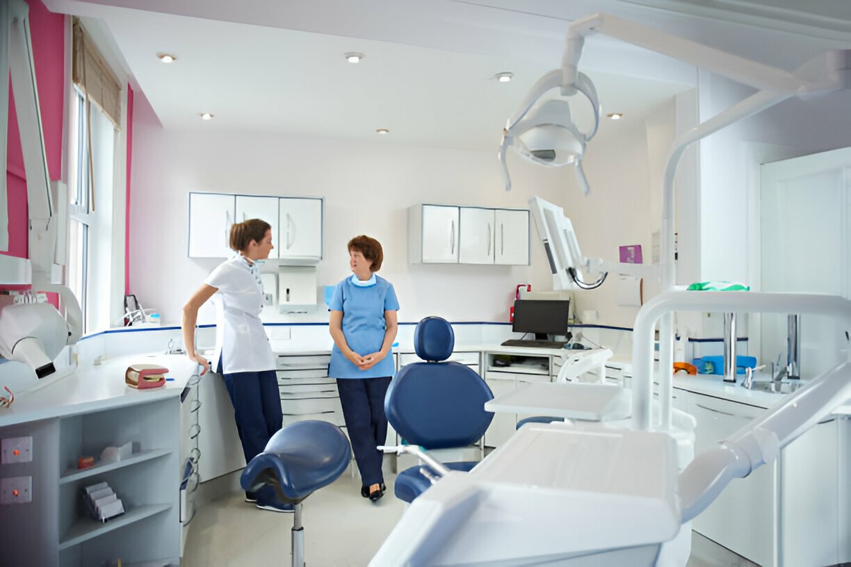 NHS dentist
